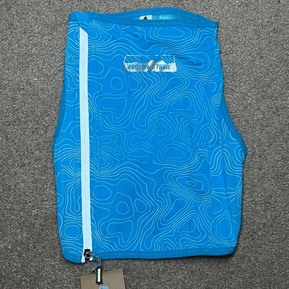 Arcadia Trail Cooling Vest for Dogs Size Medium Reflective Zippered - Picture 3 of 9